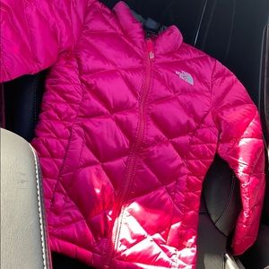 North face girls jacket size 7/8
